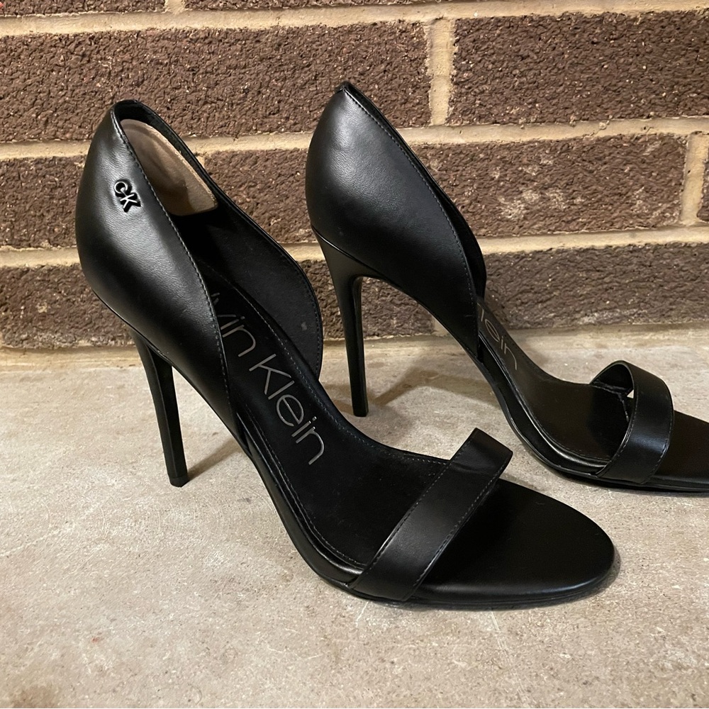 Calvin Klein Black Stiletto Heels Sleek Design